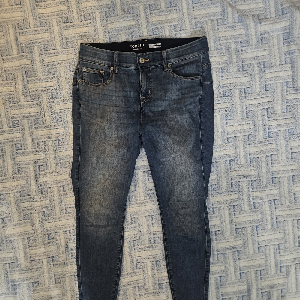 Torrid Women's Dark Wash Skinny Jeans